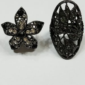 Light Use! Adjustable band Rings!